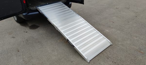 Sulankstoma aliumininė rampa HR225, 225×72 cm, 400 kg