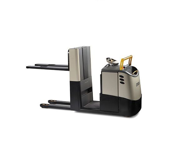 Užsakymų rinktuvas su šakių pakėlimu